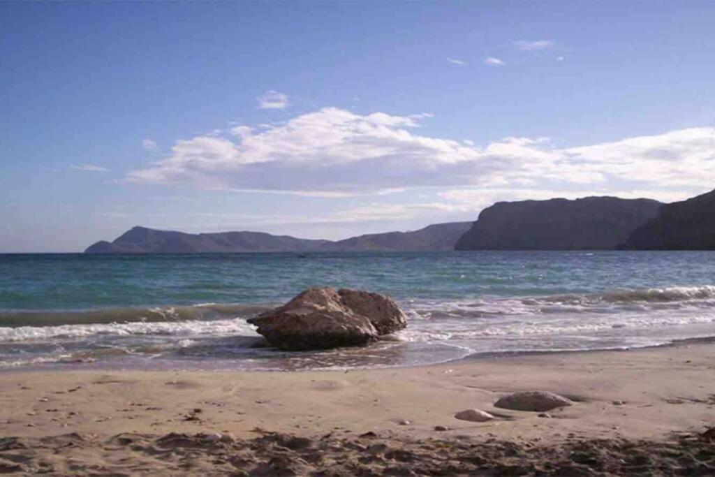 Apartamento A 2 Minutos Andando A La Playa. ลา อิสเลตา เดล โมโร ภายนอก รูปภาพ